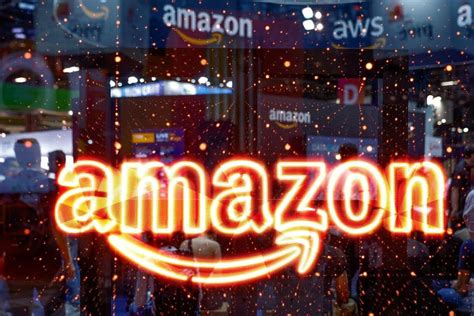 A­m­a­z­o­n­,­ ­5­ ­m­i­l­y­a­r­ ­d­o­l­a­r­l­ı­k­ ­y­e­n­i­ ­b­i­r­ ­m­e­r­k­e­z­ ­k­u­r­u­y­o­r­!­